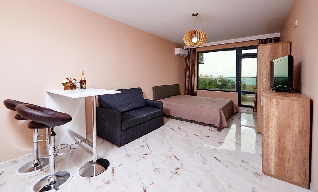 Apartments Magic เปาโมเรีย ภายนอก รูปภาพ